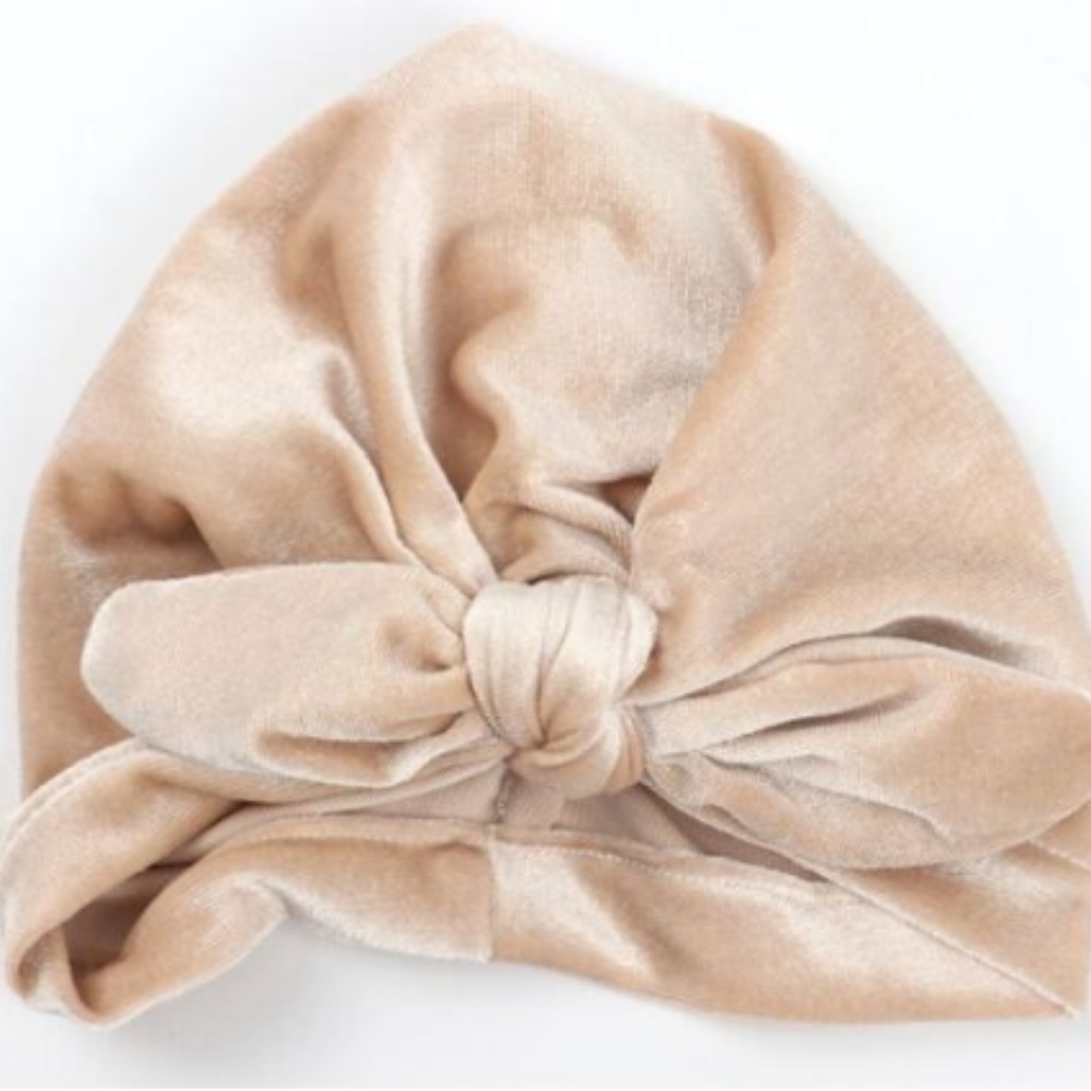 Turban Girl ( Beige)